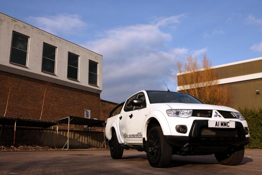  Mitsubishi L200 Black Barbarian 2012 года  (UK) (фото 65 из 68)
